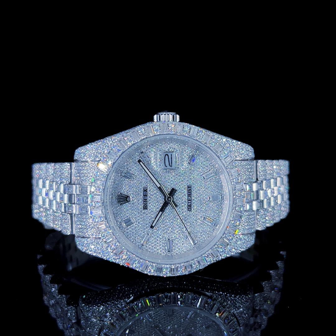 41mm Rolex
VVS D Moissanite