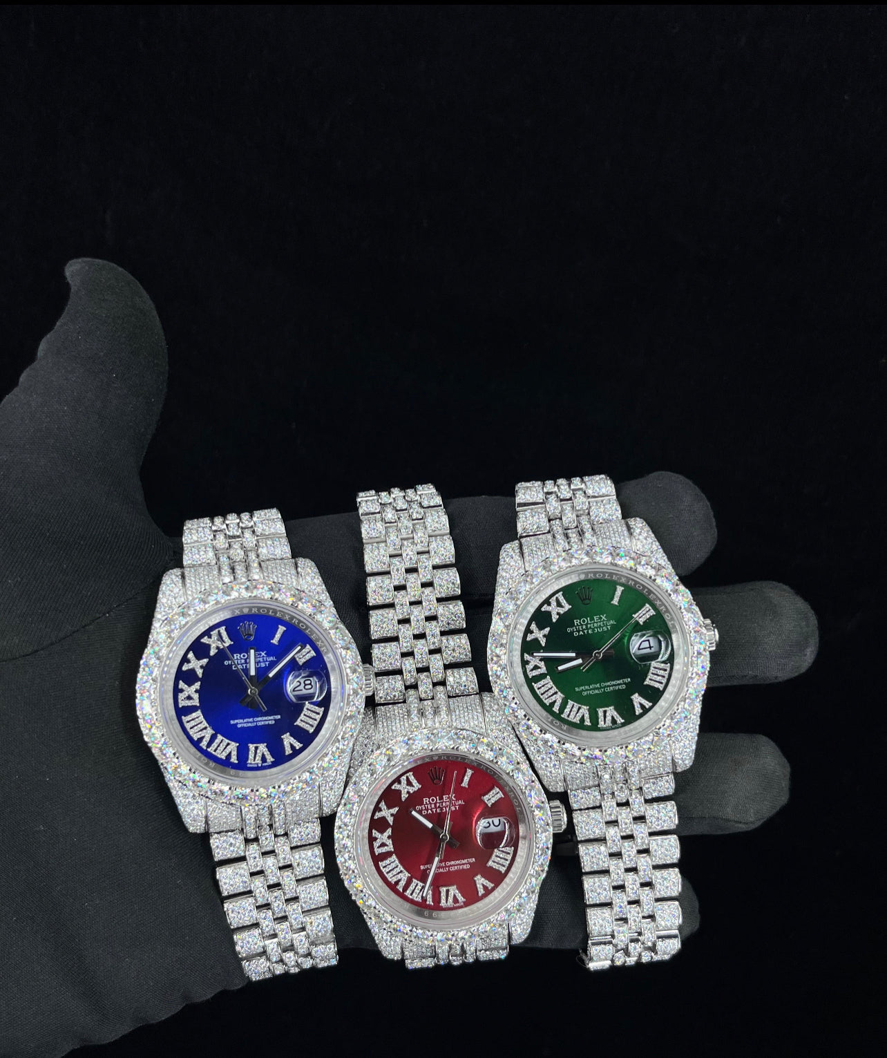Rolex 41mm
Colour face with roman
All VVS D Moissanite
Available