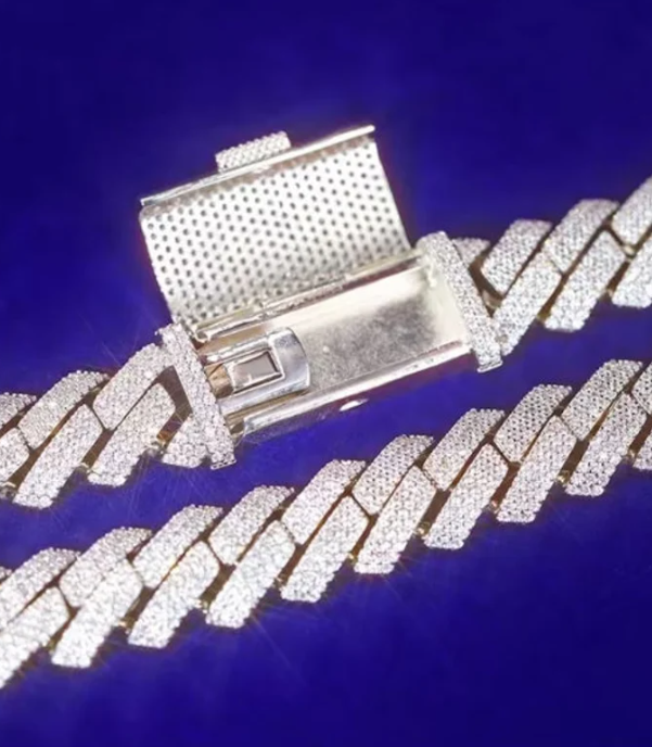 Moissanite VVS1 D 20MM Baguette Moissanite Cuban Link Chain/Bracelet